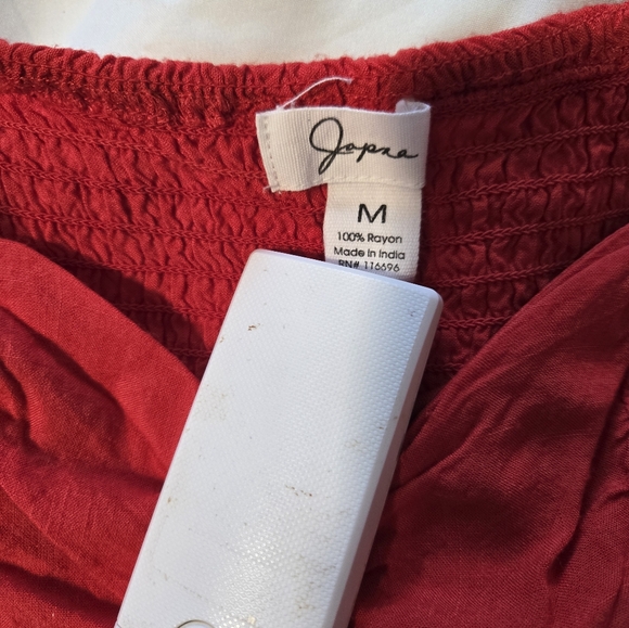 Japna Red Ruched Cap Sleeve Crop Blouse - Picture 7 of 7
